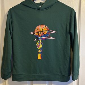 2/15-NWOT Boys soft hoodie, never worn